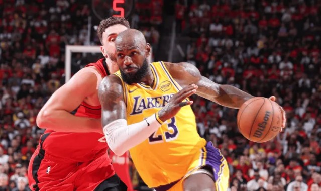 开云登录-火记：火箭本赛季加时领先13分被逆转，现30秒领先6分又输球